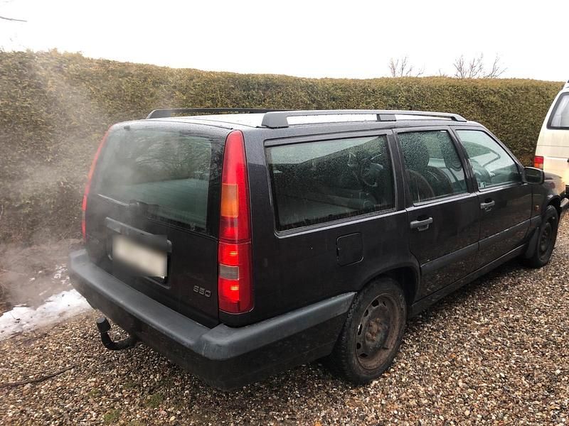 Gebraucht Volvo 850 144 PS (105 kW) 1996 Schwarz Kombi