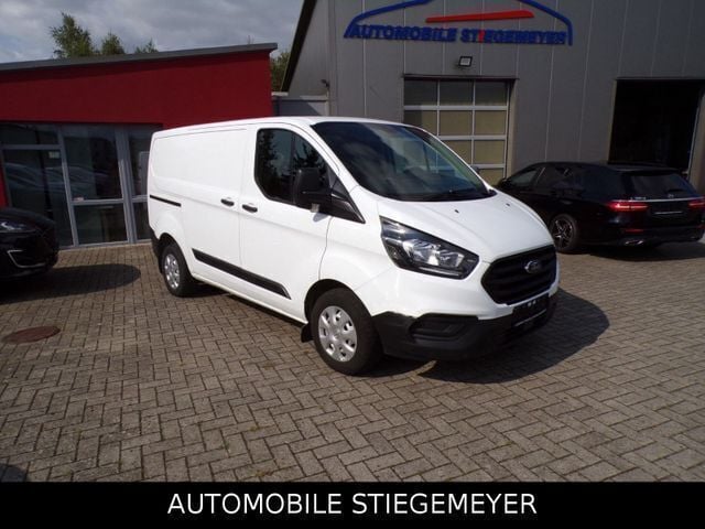 Weiss Gebraucht 2019 Ford Transit Custom Van | 6.990 € (Guter Preis) - Bild 1/4