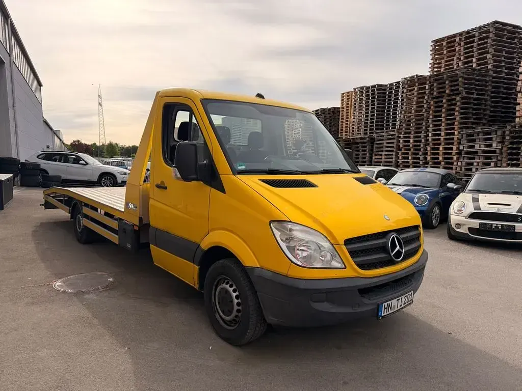 Używany Mercedes Sprinter 129 KM (94 kW) 2007 Żółty