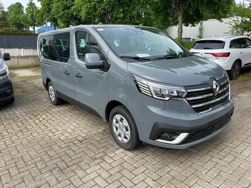 Occasion Renault Trafic Life 110 ch (80 kW) 2024 Gris Monospace