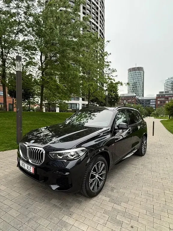 Gebraucht BMW X5 Sport Line 231 PS (169 kW) 2022 Schwarz SUV