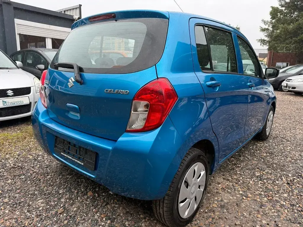 Gebraucht Suzuki Celerio Club 68 PS (50 kW) 2015 Blau Kleinwagen