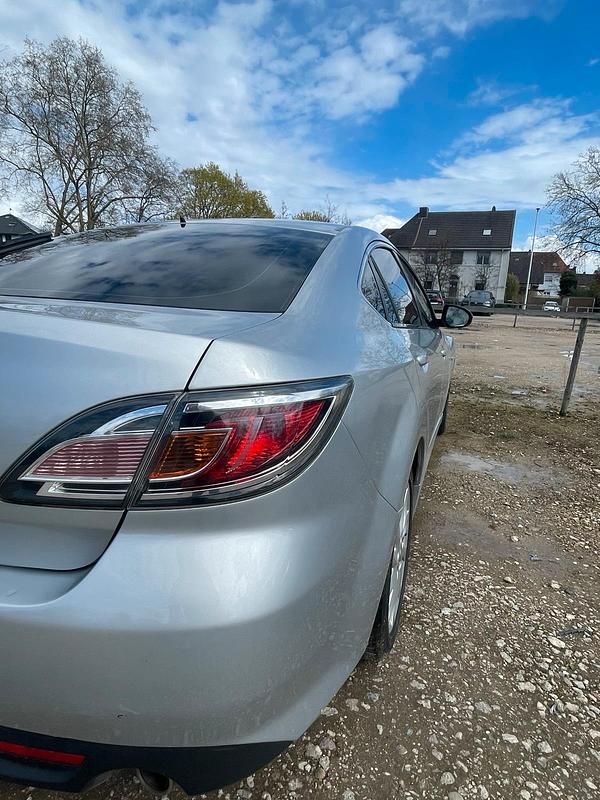 Gebraucht Mazda 6 163 PS (119 kW) 2010 Silber Limousine