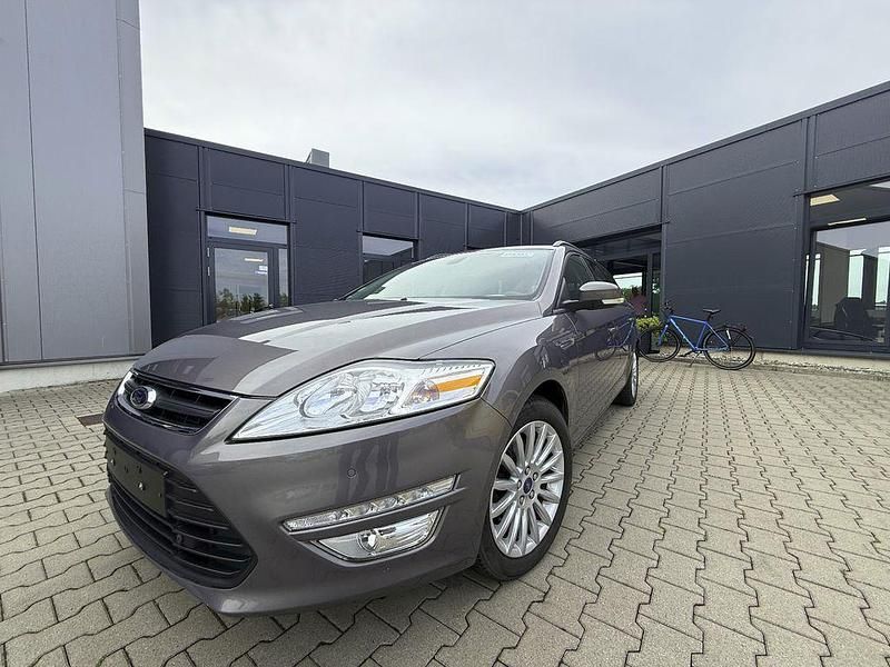 Braun Gebraucht 2014 Ford Mondeo Ambiente Limousine | 7.990 € (Fairer Preis) - Bild 1/4