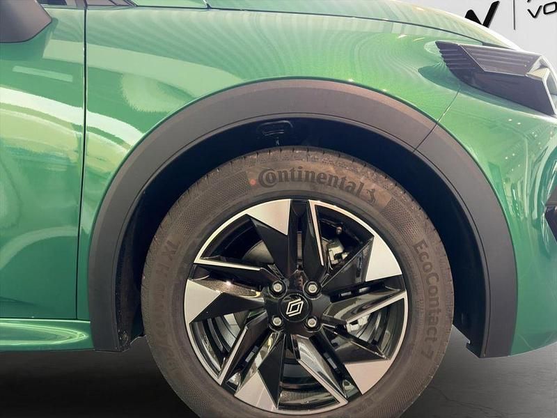 Neu Renault Clio V Evolution 109 PS (80 kW) 2026 Grün Limousine