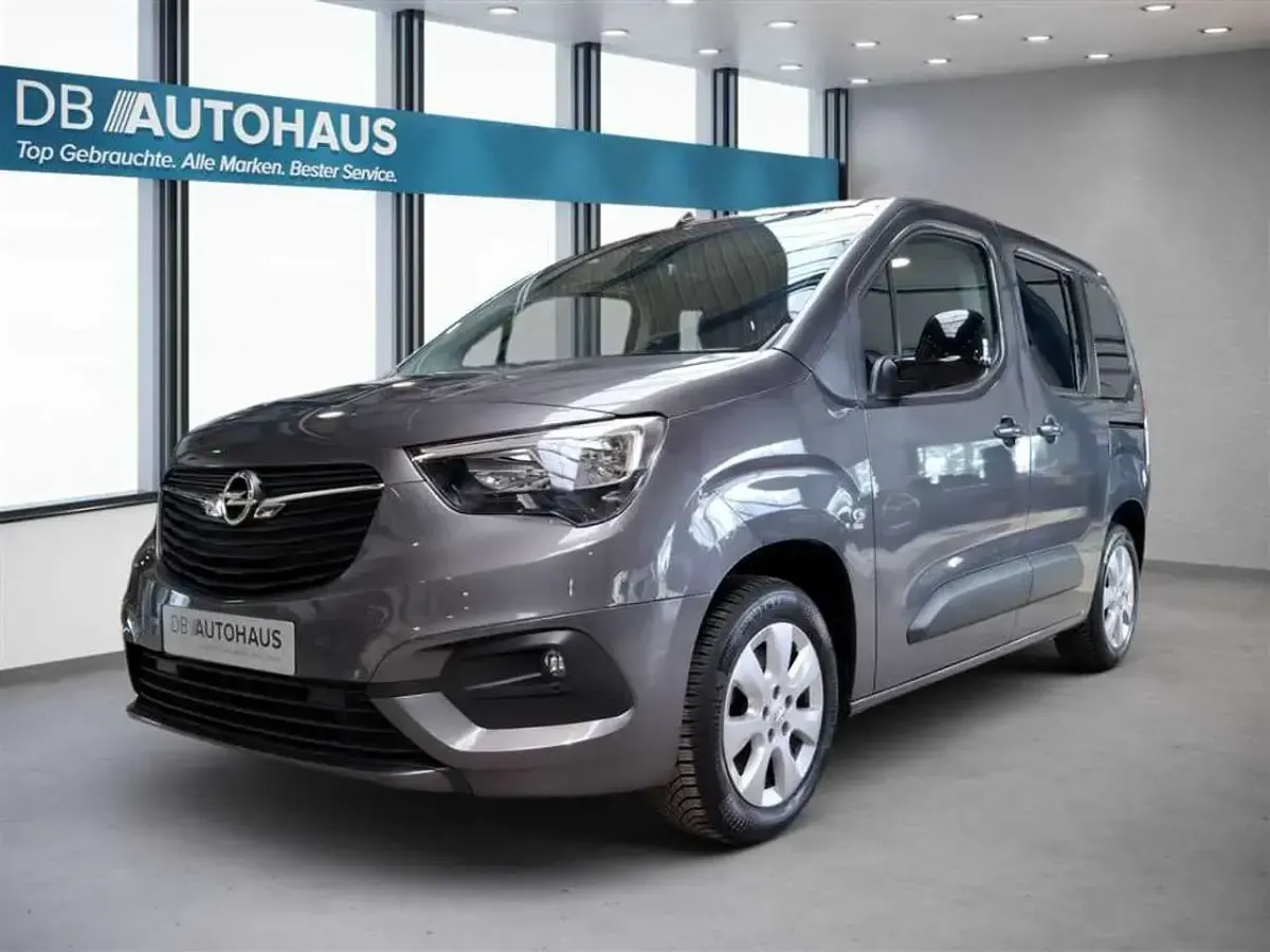 Gebraucht Opel Combo Life Elegance 131 PS (96 kW) 2022 Van / Kleinbus