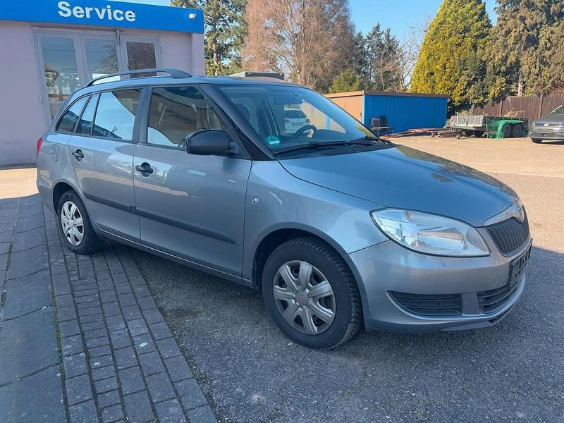Gebraucht Skoda Fabia 86 PS (63 kW) 2012 Grau Kombi