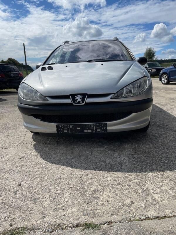Gebraucht Peugeot 206 Filou 75 PS (55 kW) 2003 Grau Kombi
