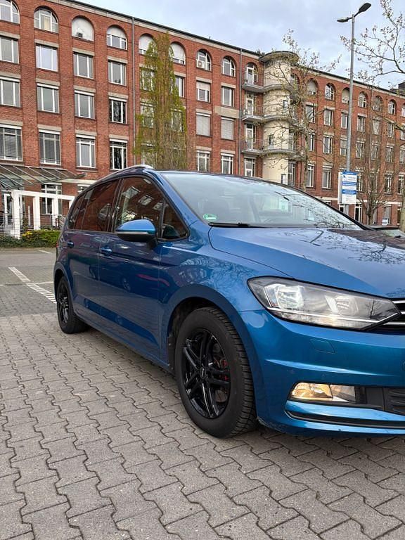 Gebraucht VW Touran 116 PS (85 kW) 2016 Blau Van / Kleinbus