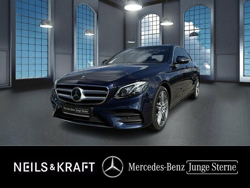 Blau Gebraucht 2019 Mercedes E450 AMG Limousine | 45.970 € (Teuer) - Bild 1/4