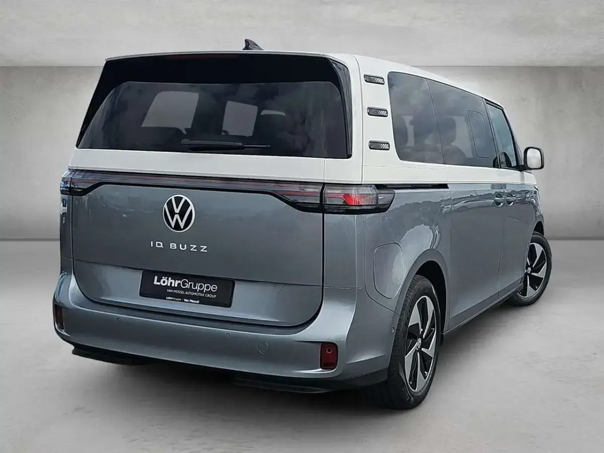 Neu VW ID. Buzz Pro 210 kW (286 PS) 2026 Candyweiß/monosilber Van / Kleinbus