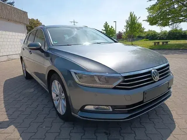 Gebraucht VW Passat Highline 150 PS (110 kW) 2015 Indiumgrau Kombi