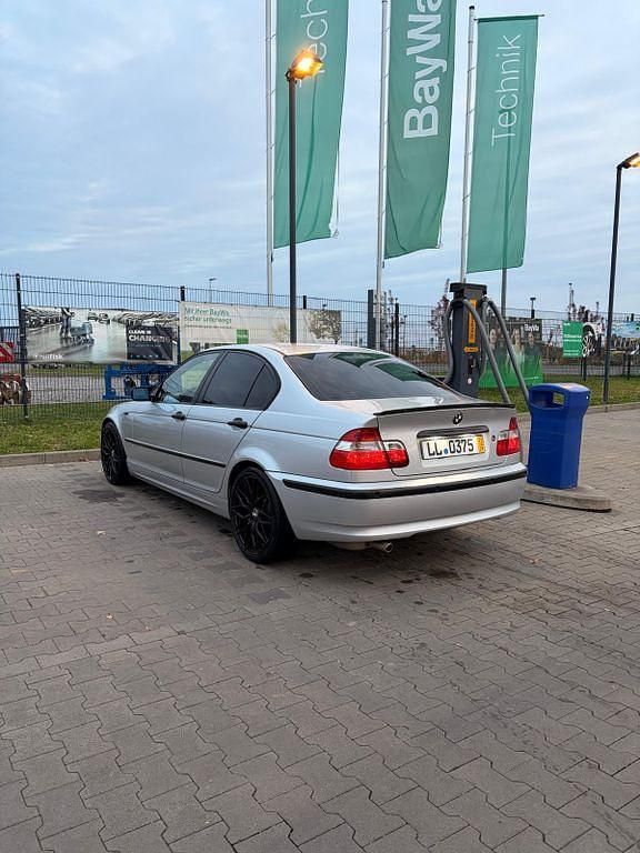 Gebraucht BMW 316 Performance 116 PS (85 kW) 2003 Silber Limousine