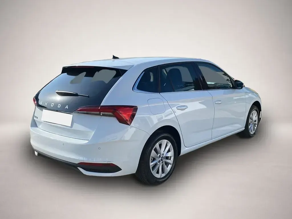Gebraucht Skoda Scala Selection 116 PS (85 kW) 2025 Weiß Kleinwagen