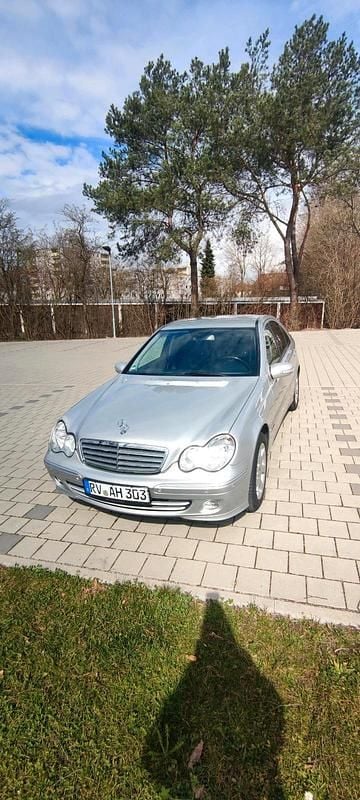 Gebraucht Mercedes C200 163 PS (119 kW) 2005 Grau Limousine