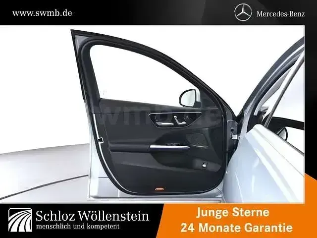 Gebraucht Mercedes C200 Avantgarde 204 PS (150 kW) 2025 Silber Limousine