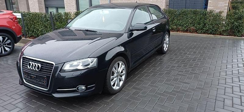 Gebraucht Audi A3 Ambition 140 PS (102 kW) 2012 Schwarz Limousine