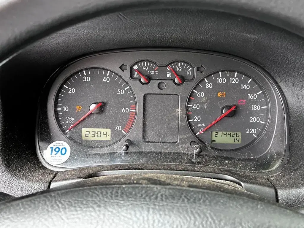 Gebraucht VW Golf III 75 PS (55 kW) 1998 Silber Limousine