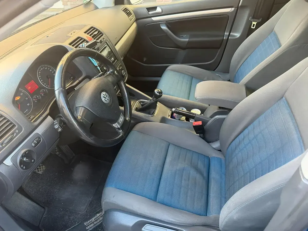 Gebraucht VW Golf V 101 PS (74 kW) 2007 Limousine