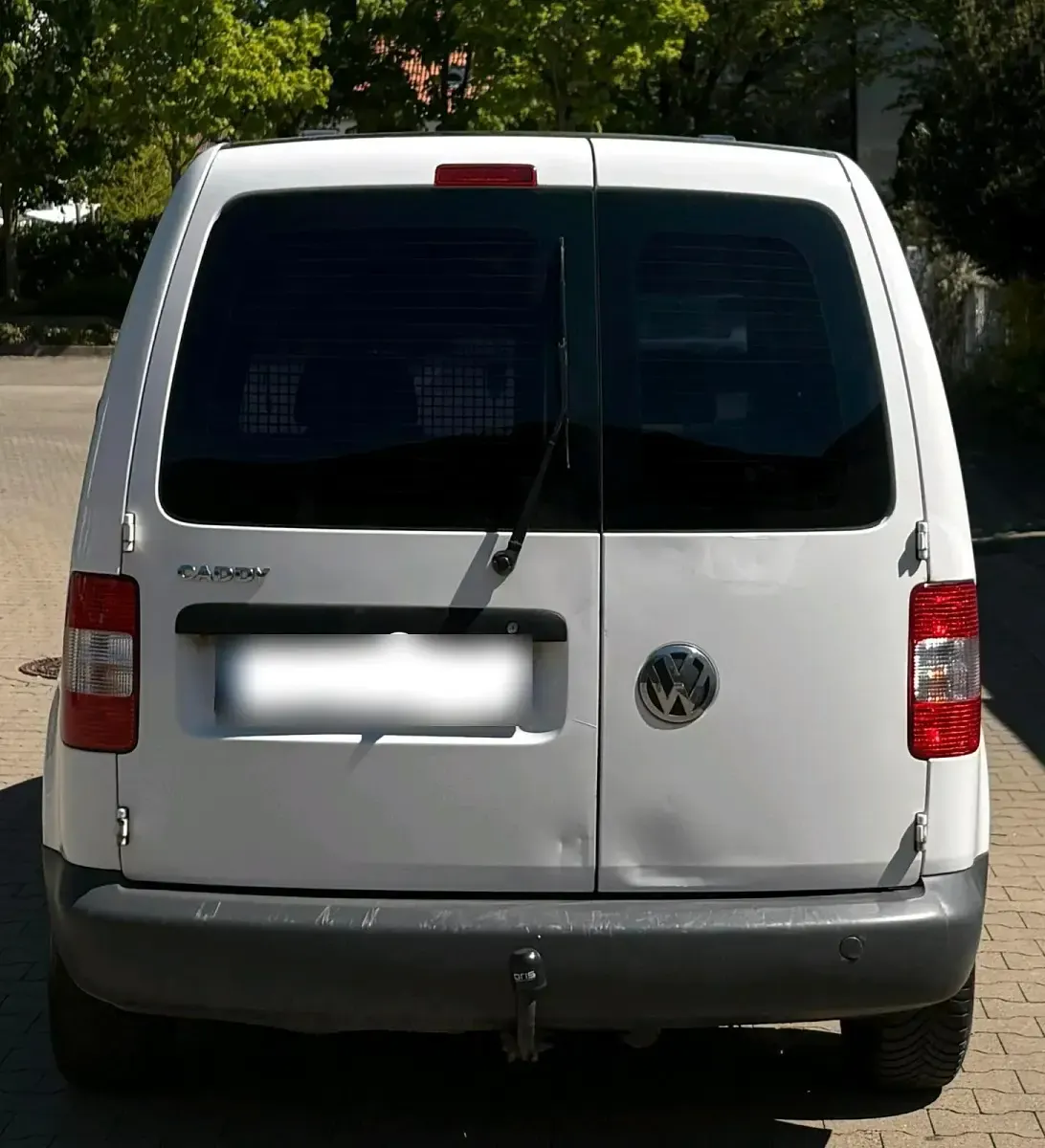 Usata VW Caddy 105 CV (77 kW) 2005 Bianco Monovolume