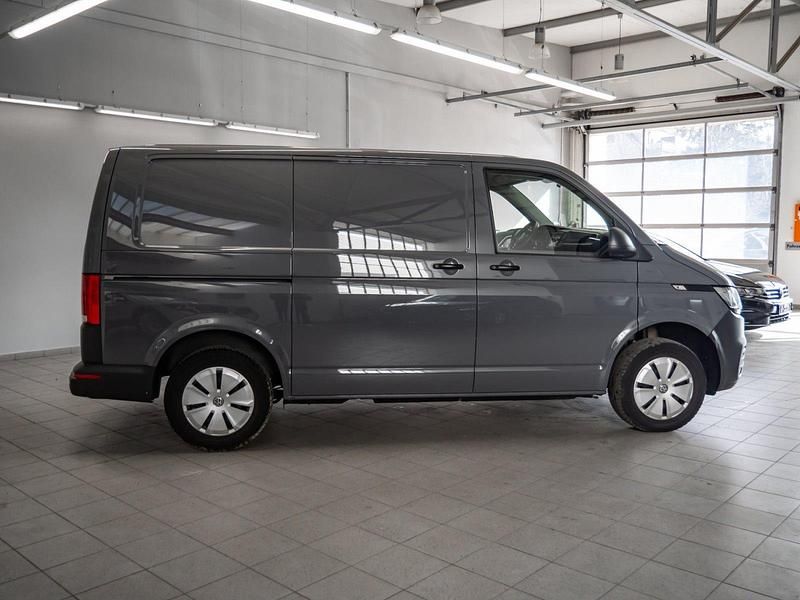 Gebraucht VW Transporter 90 PS (66 kW) 2021 Silber Van