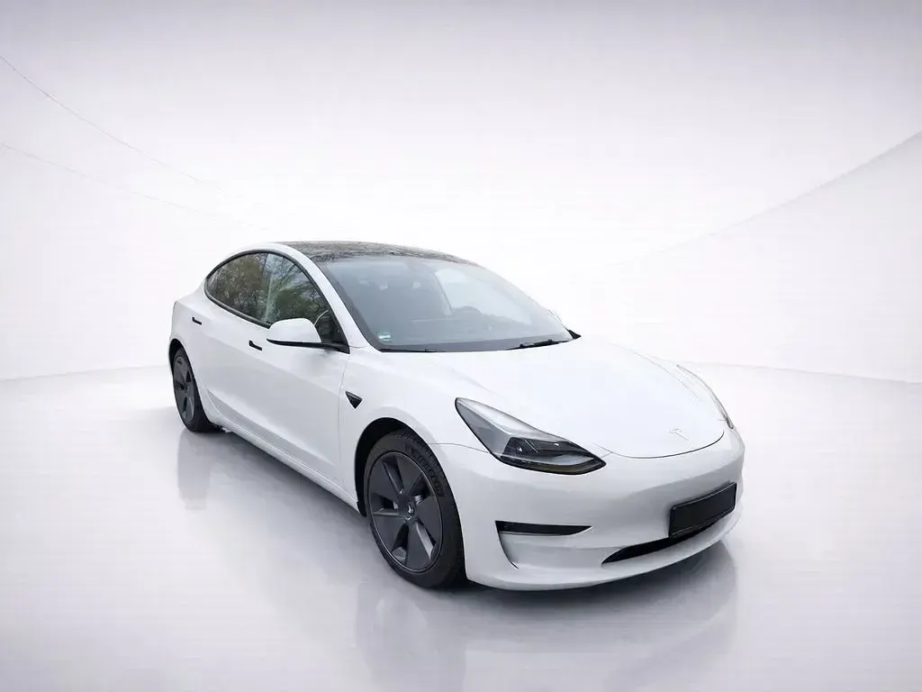 Gebraucht Tesla Model 3 366 kW (498 PS) 2023 Weiß Limousine