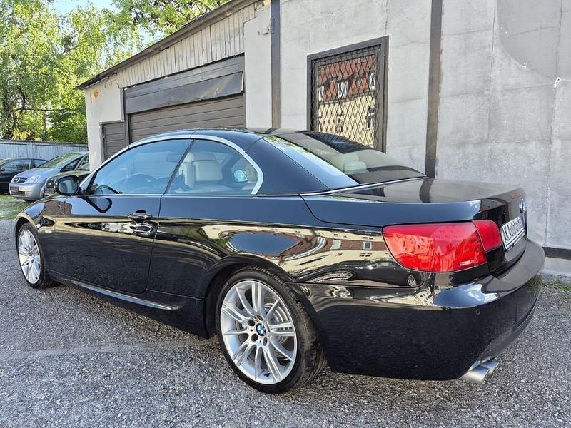 Gebraucht BMW 330 Cabriolet M Sport 245 PS (180 kW) 2013 Schwarz Cabrio
