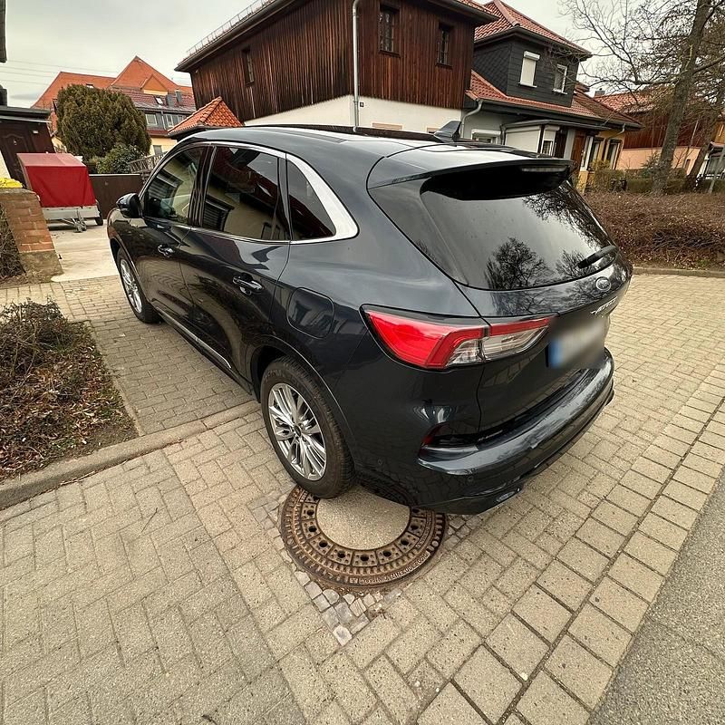 Gebraucht Ford Kuga Vignale 190 PS (139 kW) 2020 Blau SUV