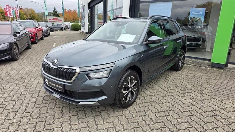 Quarzgrau metallic Gebraucht 2020 Skoda Kamiq Drive SUV | 18.480 € (Guter Preis) - Bild 1/4