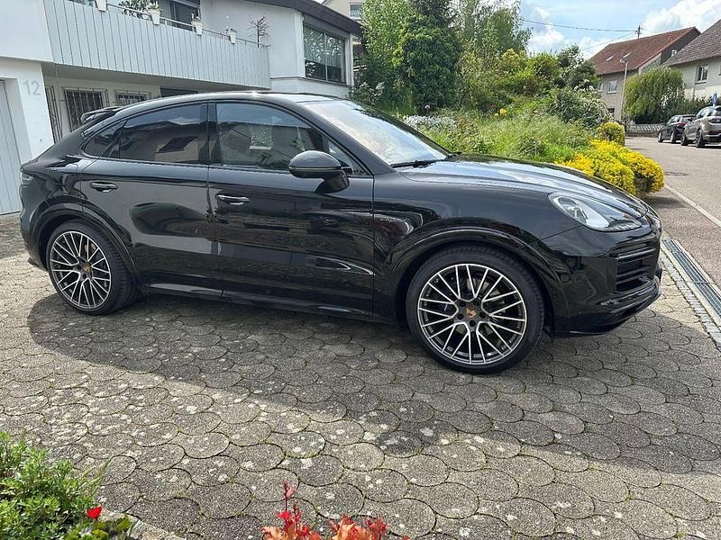 Gebraucht Porsche Cayenne 470 PS (345 kW) 2023 SUV