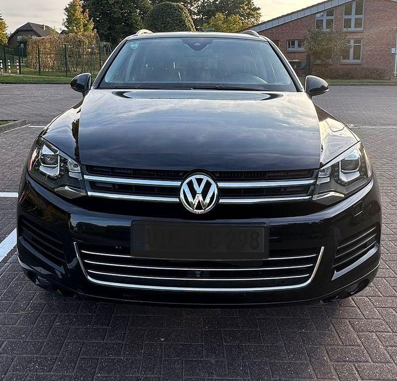 Schwarz Gebraucht 2010 VW Touareg SUV | 11.500 € (Fairer Preis) - Bild 1/4