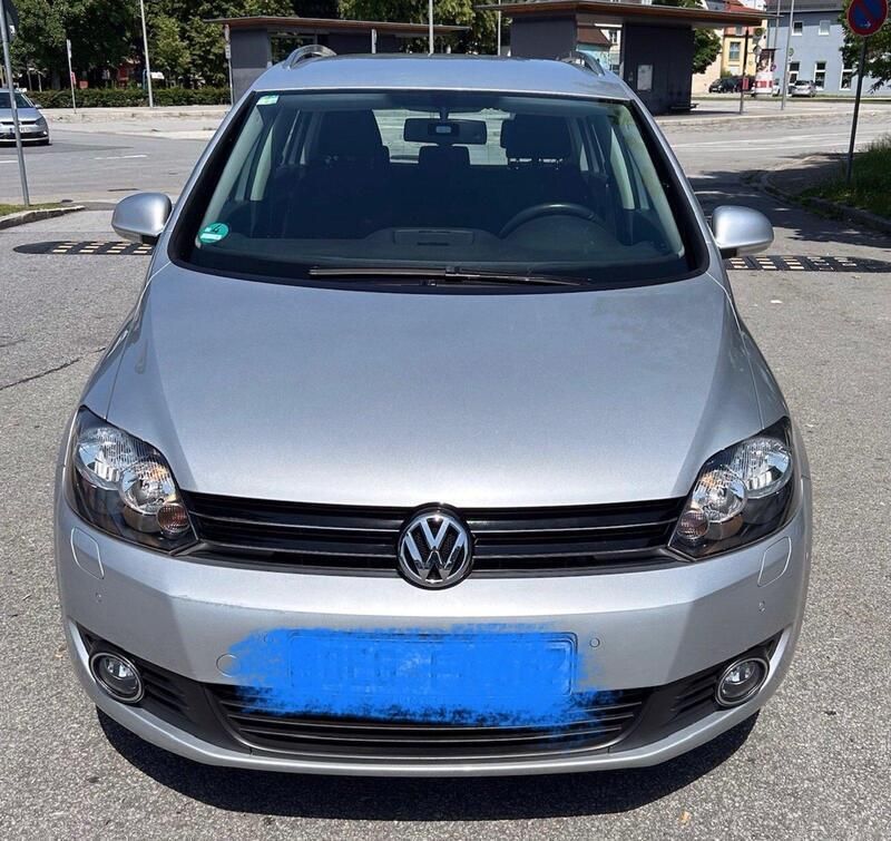 Silber Gebraucht 2011 VW Golf Plus Cross Van / Kleinbus | 8.900 € (Fairer Preis) - Bild 1/4
