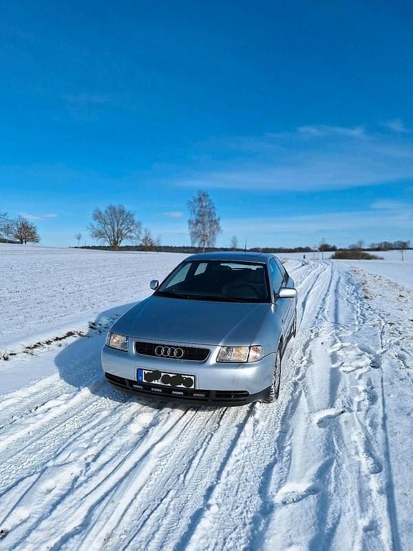 Gebraucht Audi A3 101 PS (74 kW) 1997 Silber Kleinwagen
