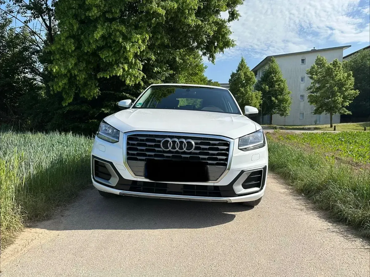 Gebraucht Audi Q2 116 PS (85 kW) 2017 Weiß SUV