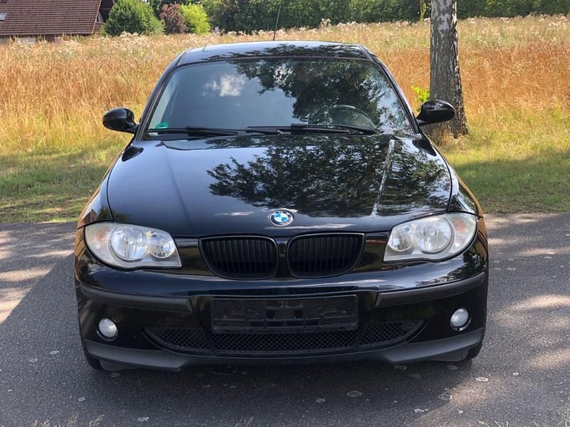 Gebraucht BMW 118 Advantage 129 PS (94 kW) 2006 Schwarz Kleinwagen