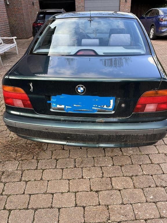 Gebraucht BMW 530 184 PS (135 kW) 1999 Grün Limousine