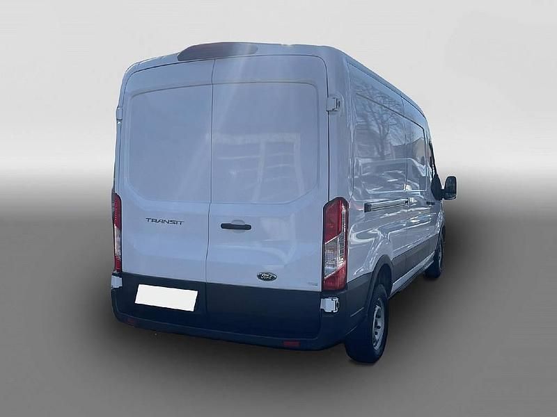 Gebraucht Ford Transit Trend 131 PS (96 kW) 2023 Weiß Van / Kleinbus