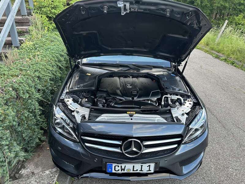 Gebraucht 2015 Mercedes C220 AMG line Kombi | 19.599 € (Teuer) - Bild 1/4