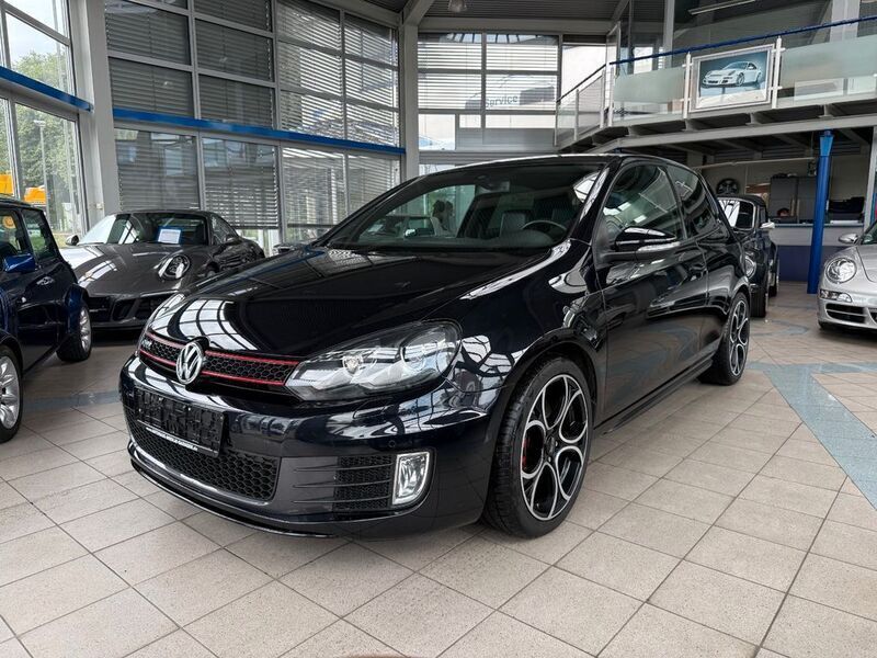 Schwarz Gebraucht 2010 VW Golf VI GTI Limousine | 8.990 € (Fairer Preis) - Bild 1/4