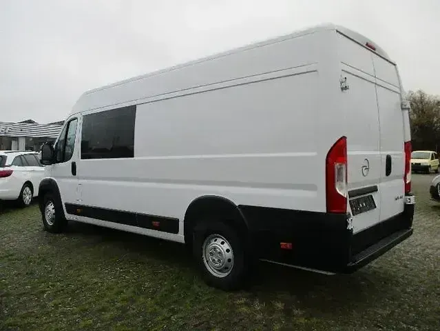 Gebraucht Opel Movano 140 PS (102 kW) 2022 Weiß Van
