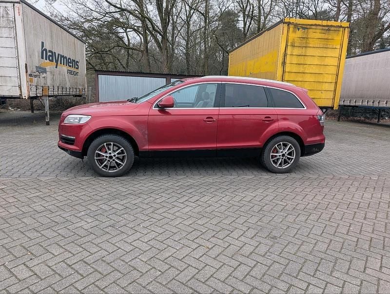 Gebraucht Audi Q7 232 PS (170 kW) 2006 Rot SUV