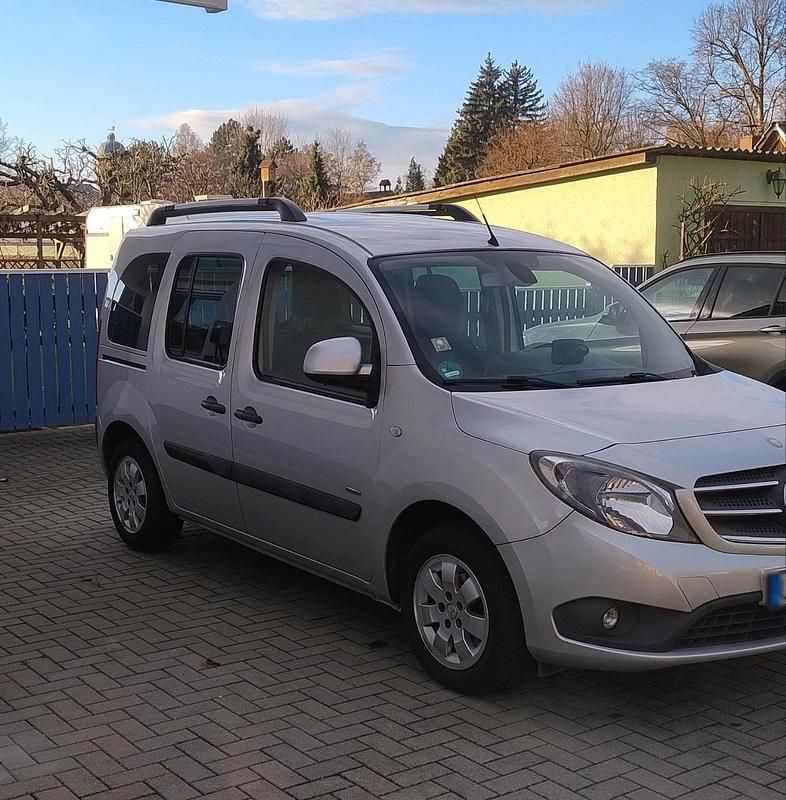 Gebraucht Mercedes Citan 111 111 PS (81 kW) 2016 Silber Limousine