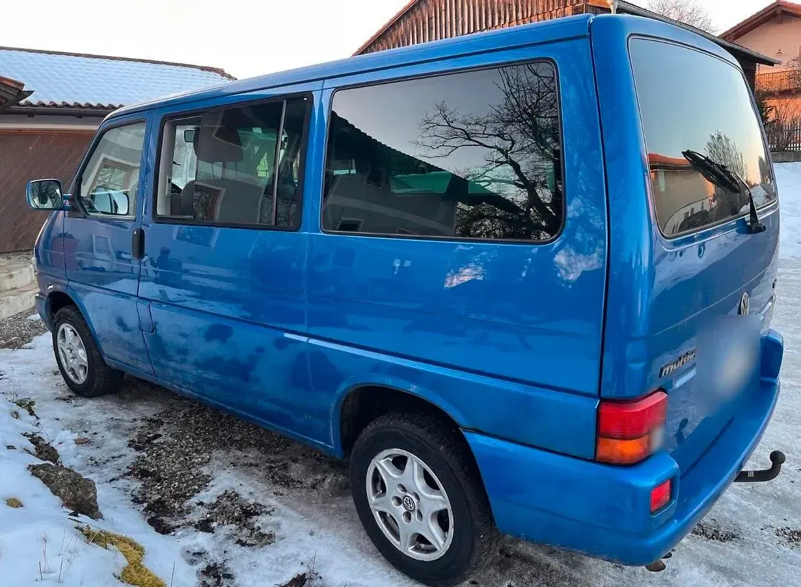Gebraucht VW T4 102 PS (75 kW) 1999 Blau Van