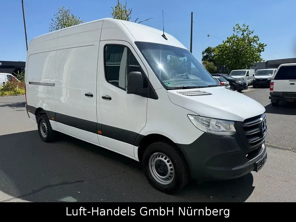 Gebraucht Mercedes Sprinter 163 PS (119 kW) 2020 Weiß Van