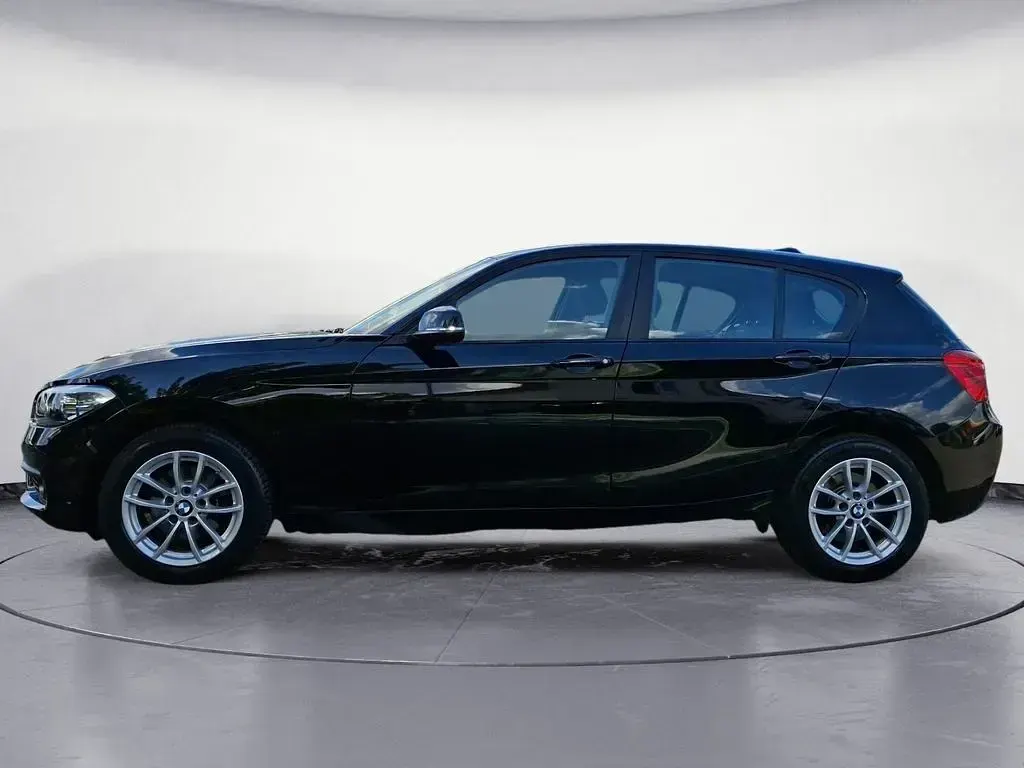 Gebraucht BMW 120 Advantage 184 PS (135 kW) 2017 Schwarz Limousine