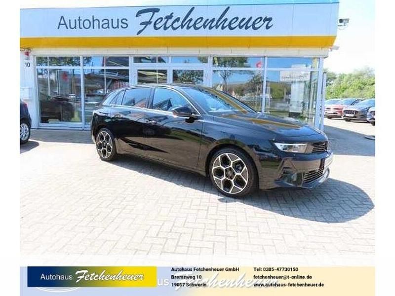 Schwarz perla Gebraucht 2024 Opel Astra Ultimate Limousine | 23.990 € (Guter Preis) - Bild 1/4