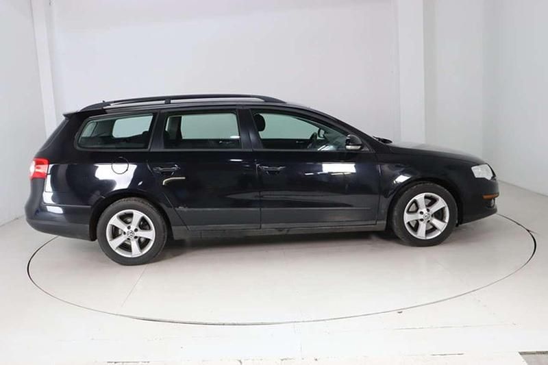 Gebraucht VW Passat Trendline 140 PS (102 kW) 2006 Schwarz Kombi