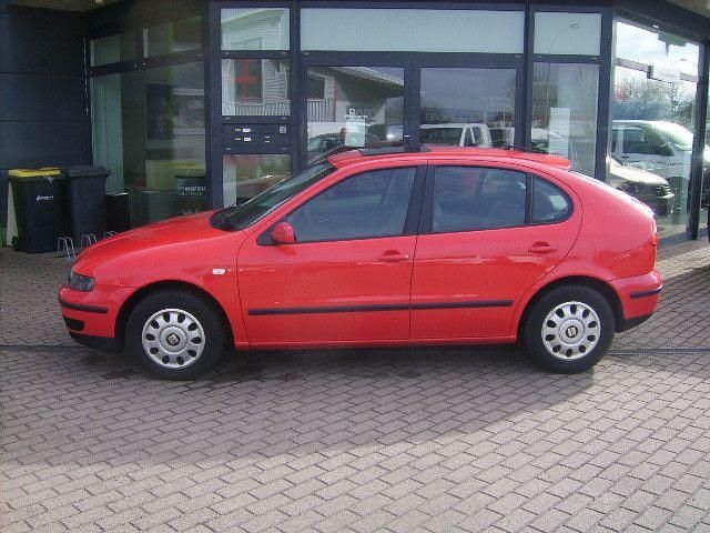 Gebraucht Seat Leon Stella 75 PS (55 kW) 2000 Rot Kleinwagen