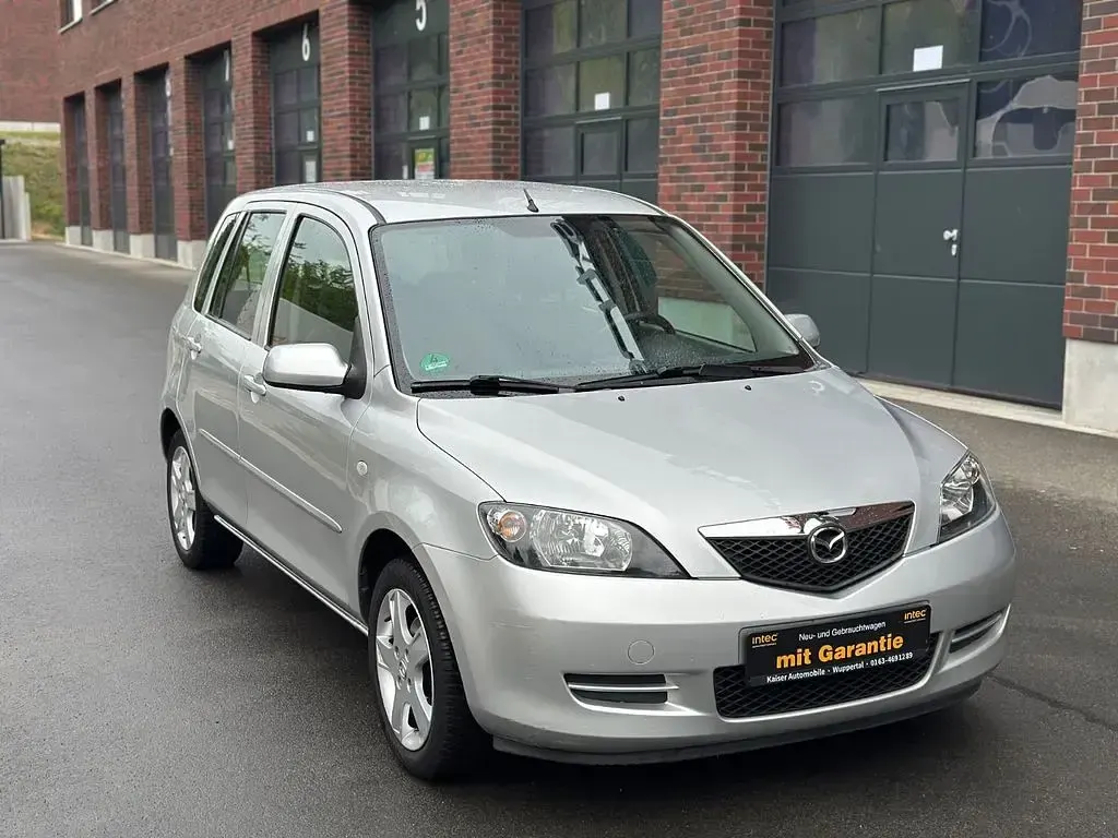 Gebraucht Mazda 2 Active 80 PS (58 kW) 2005 Grau Kleinwagen