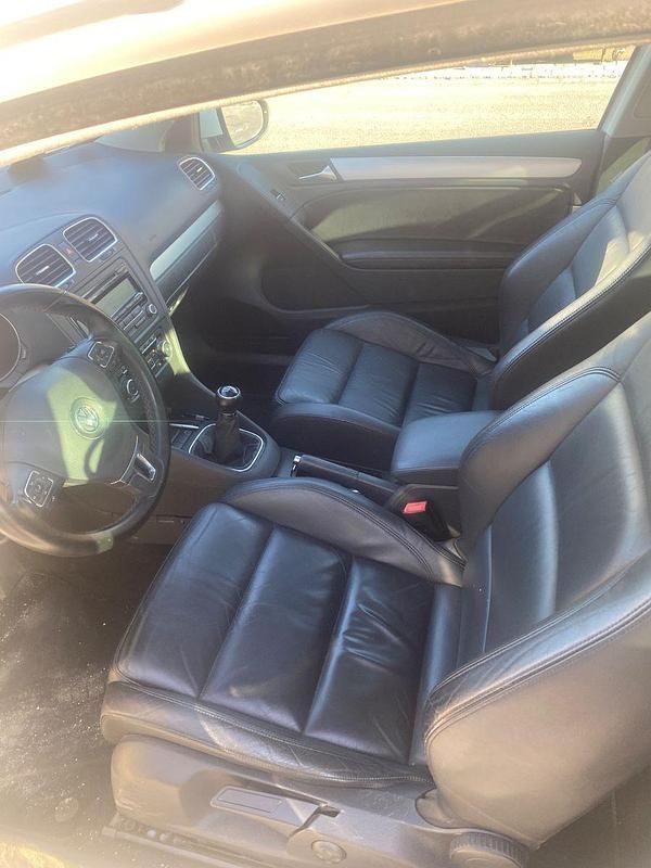 Gebraucht VW Golf VI Highline 140 PS (102 kW) 2009 Weiß Kleinwagen